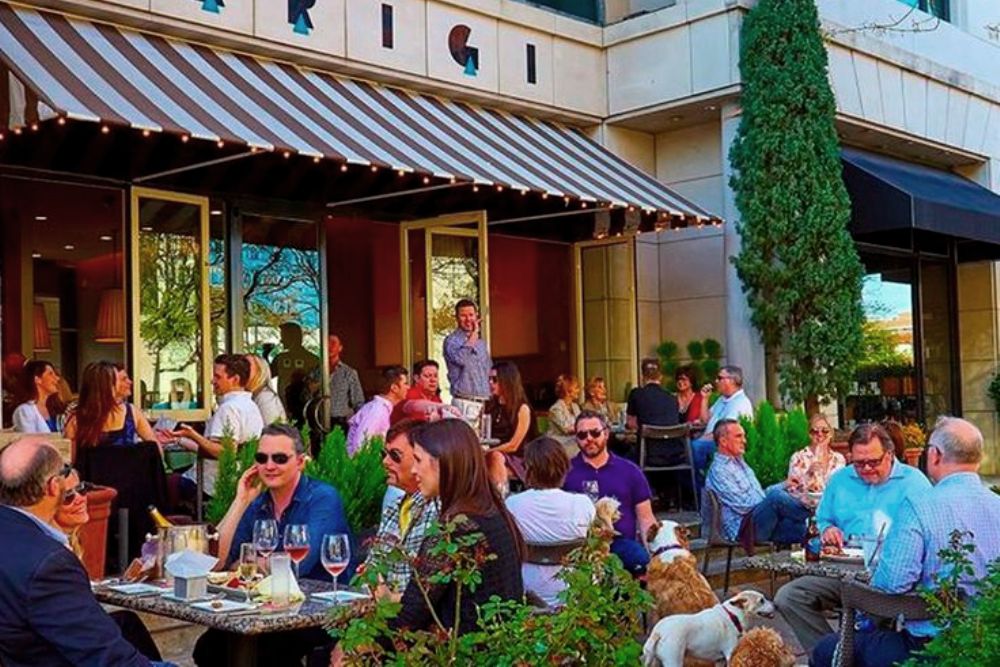 Patio Restaurants | Local Restaurants with Outdoor Patio Seating | Dining | Galveston, Texas