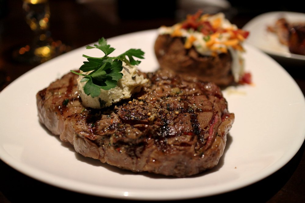 Steakhouse Restaurants | Cuisine | Dining | Search Restaurants and Find Places to Eat in Austin, Texas, USA