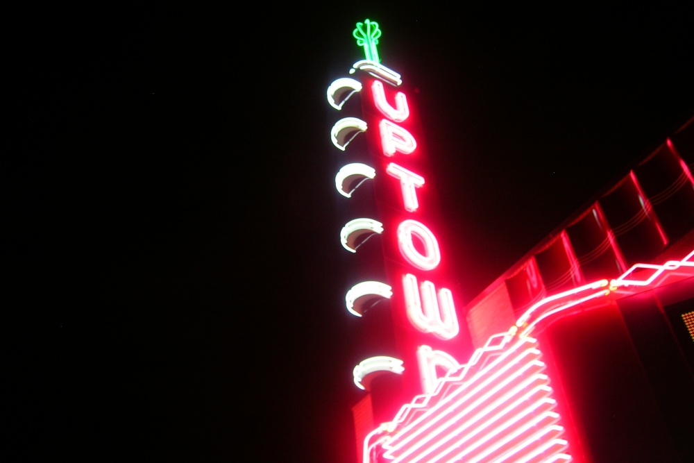 The Uptown Theater Charms with 1950s Ambience and Professional Performances