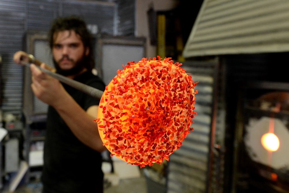 Vetro Glassblowing Studio and Gallery Offers Public Demonstrations and Workshops
