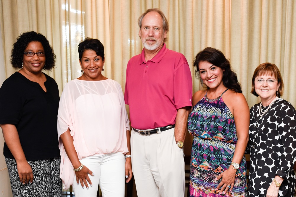 Hope's Door provides comprehensive programs and services to families in Collin County, Dallas County and surrounding areas. Hope's Door Offers Domestic Violence Intervention and Prevention Services | Collin County and Dallas County, Texas, USA