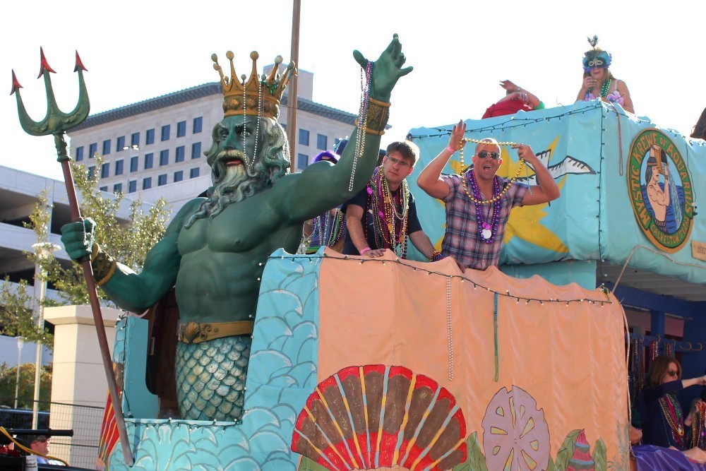 24 Hours of Mardi Gras! Galveston with the Krewe of Who? | Galveston Island, Texas, USA