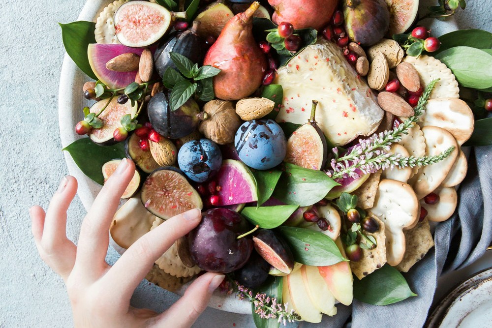 Establishing a sustainable nutrition routine can make the difference between fleeting success and long-term results. How to Develop a Nutrition Routine for Weight Management