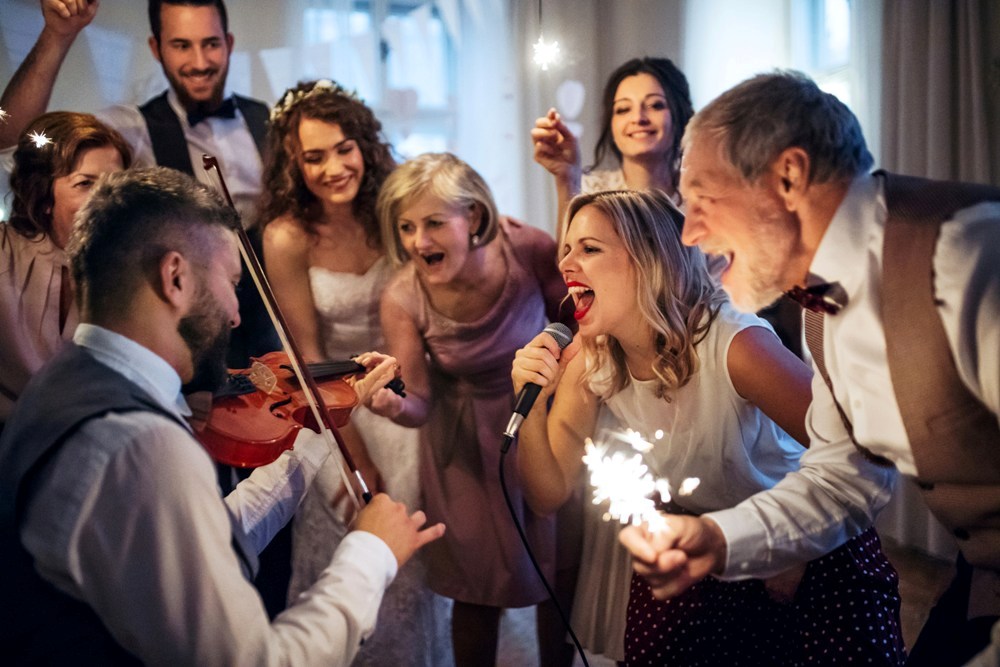 Struggling to come up with ideas to wow your guests? Consider these catering ideas that will breathe life into any party. 5 Fun Catering Ideas for Your Next Party