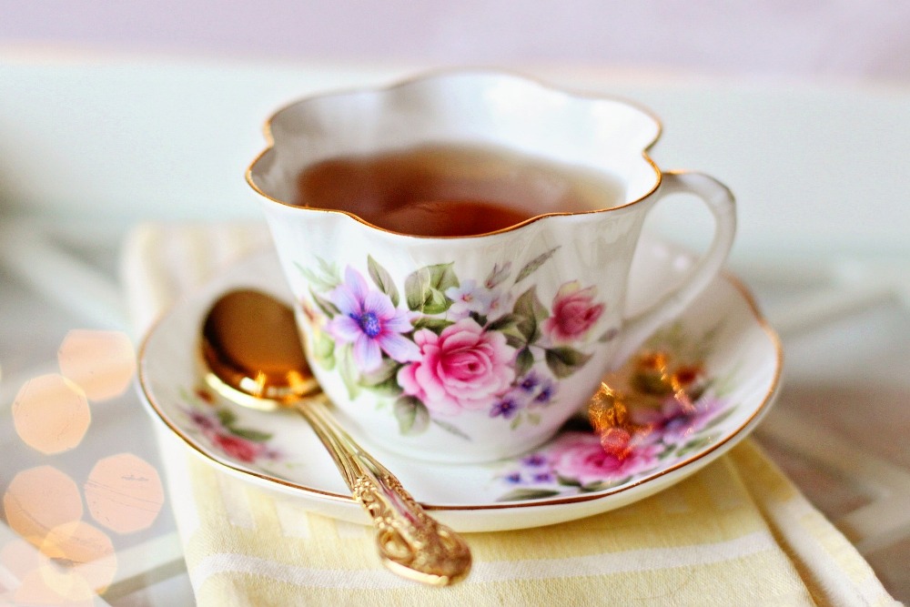 VIDEO: Afternoon Tea Etiquette