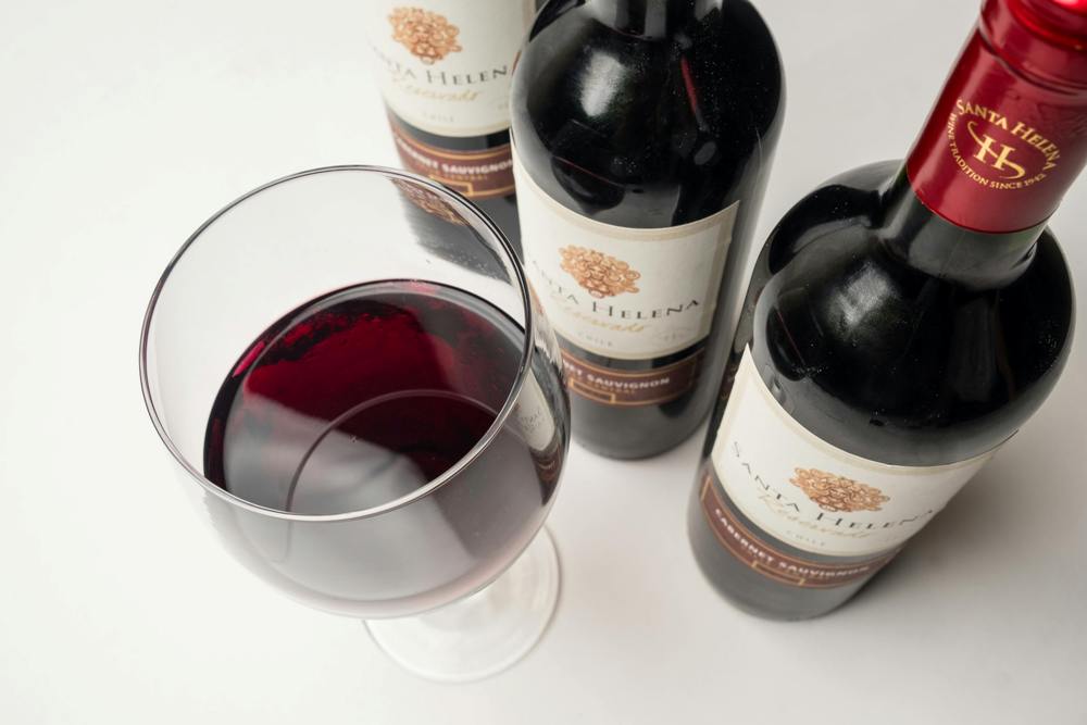 Simply follow this step-by-step tutorial to get your linens back in no time. VIDEO: Remove a Wine Stain