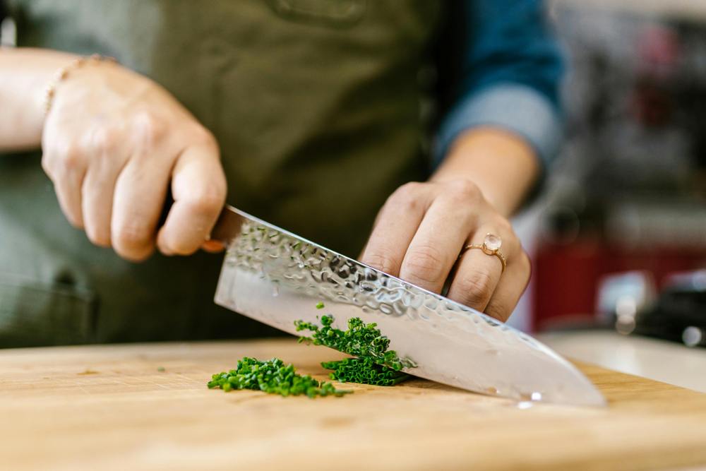 Master basic knife skills like slicing, dicing, and chopping to improve your safety, speed, and precision in the kitchen. Learn Basic Knife Skills for Home Chefs Who Love to Cook
