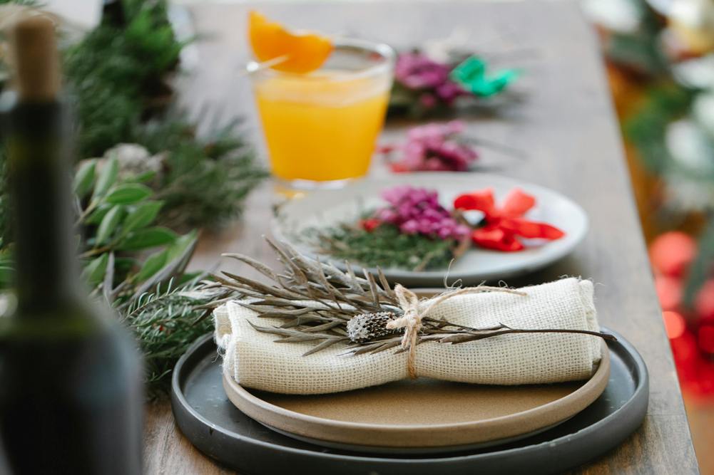 Transform your holiday gathering with creative menus, refreshing drinks, inviting decor, and entertainment that guests will enjoy. How to Elevate Your Labor Day Celebration Beyond the Backyard Grill