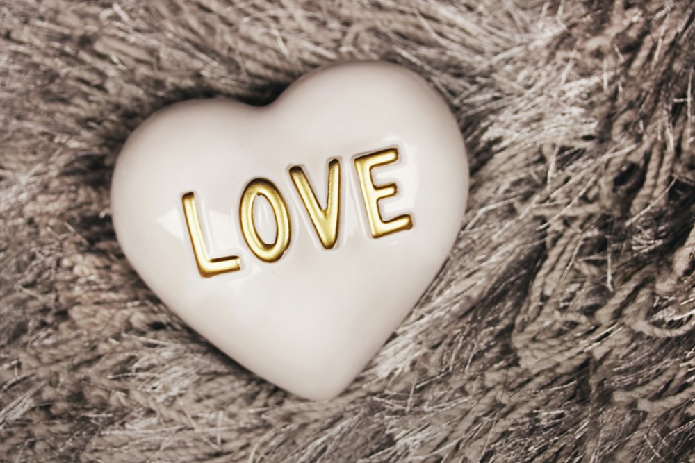 5 Timeless Poems About Love