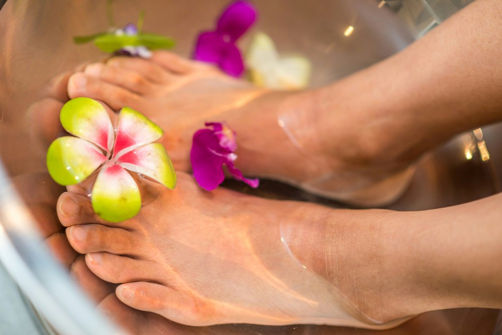 From Ache to Relief: Modern Strategies to Straighten and Soften Bunions