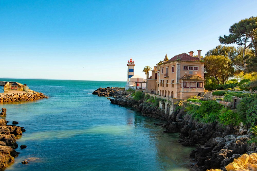 Discover the Architectural Heritage and Modern Elegance of Portugal