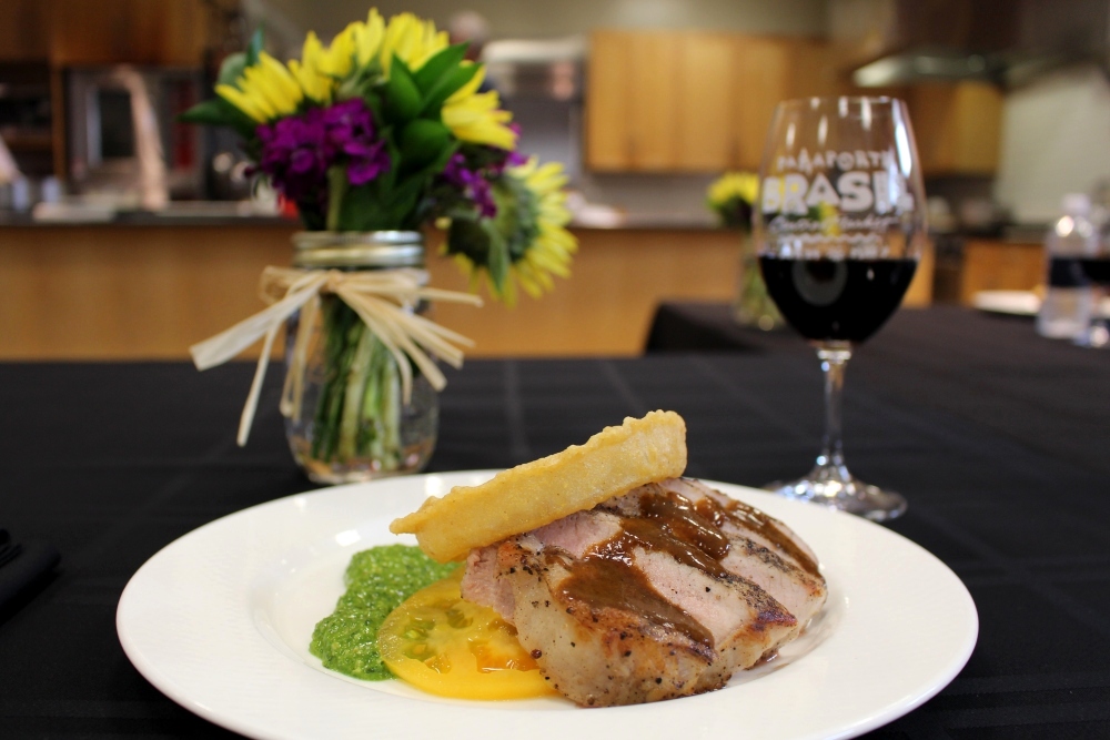 Find top American food restaurants on The Flash List's dining guide of the best local eateries and food options in Dallas/Fort Worth. American Restaurants | Cuisine | Dining | Search Restaurants and Find Places to Eat in the Dallas/Fort Worth DFW Metroplex, Texas, USA
