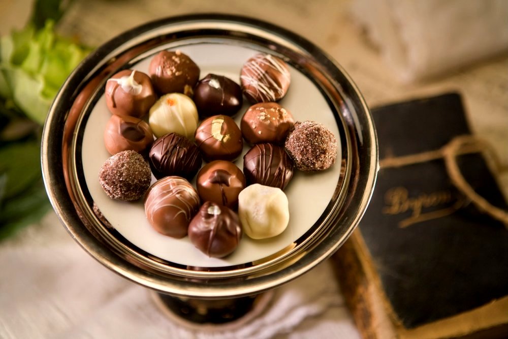 Find Quality Chocolatiers and Gourmet Chocolate Shops in the Dallas/Fort Worth Area