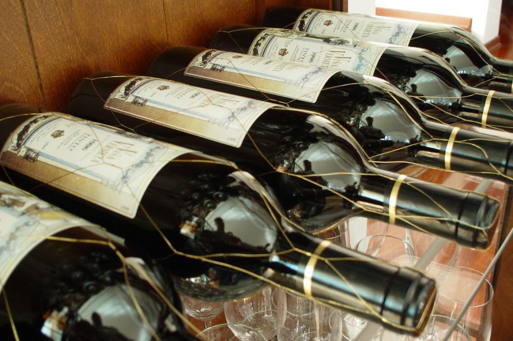 Find top wine markets and warehouses on The Flash List's dining guide of the best local eateries and food options in the San Antonio area. Wine Markets | Cuisine | Dining | Search Restaurants and Find Places to Eat in San Antonio, Texas, USA