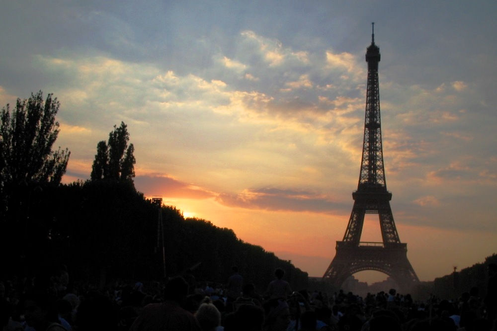 International-themed date night ideas on The Flash List entertainment guide featuring the best local events, nightlife, restaurants, music, and fun romance ideas. Exotic Date Night Ideas, Romantic Things to Do, and Fun Activities for Couples
