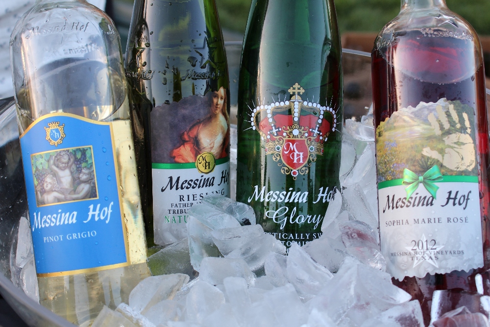 Wine tasting festivals can be so much fun and exactly the place to learn about new wines with just a minimal investment of the ticket price. How to Navigate a Wine Tasting Festival