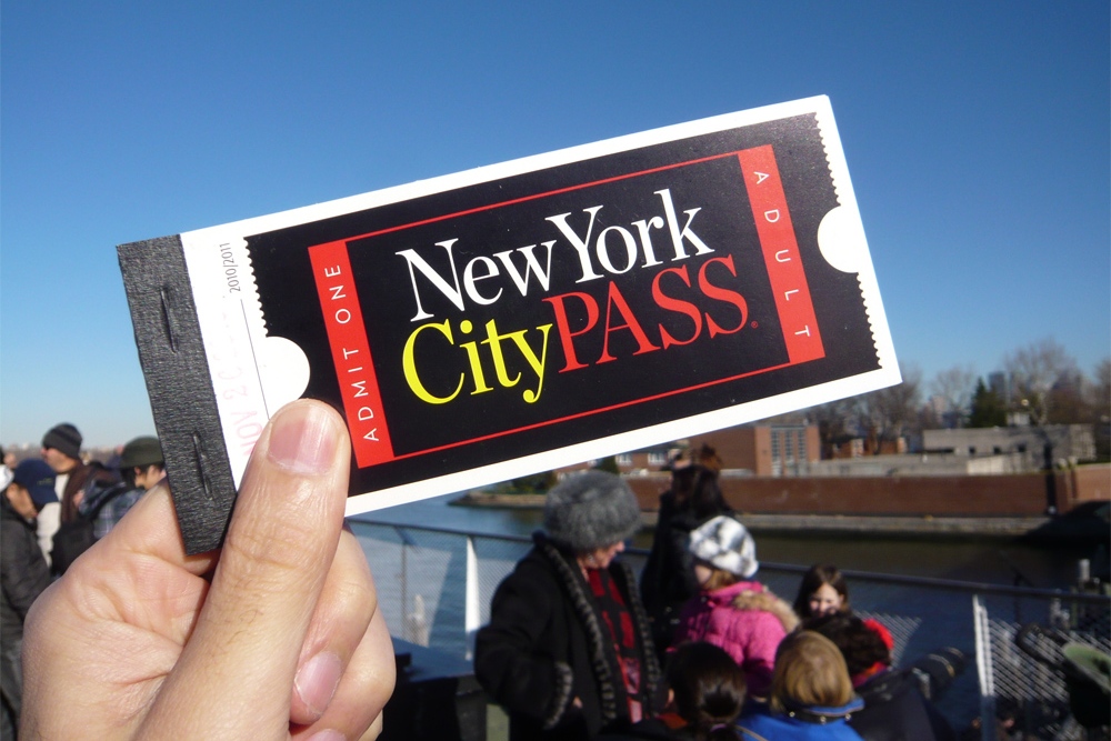 The Big Apple is renowned for its vigor, hectic pace of life, and enormous assortment of attractions. Recommendations for Tourists Visiting New York
