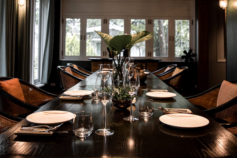 Whether you own a restaurant or are creating an indoor-outdoor living space, it's important to create an inviting atmosphere. One-of-a-Kind Dining Areas for Homes and Restaurants