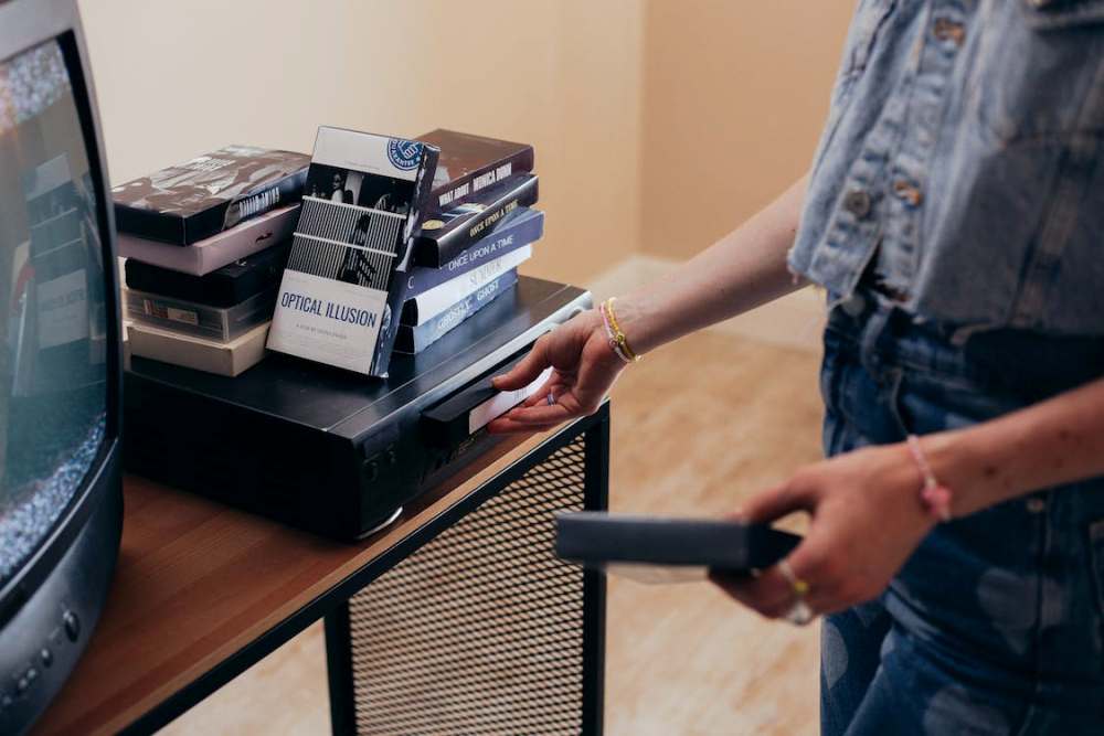 Converting your 8mm tapes to digital format is a great way to preserve memories, but it can be a daunting task if you're not sure where to start. Tips for a Successful 8mm Tape to Digital Conversion