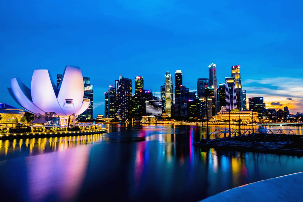 The Garden City offers a wide variety of restaurants and venues for solemnization ceremonies and romantic dinners. 8 Solemnization Venues and Romantic Restaurants in Singapore