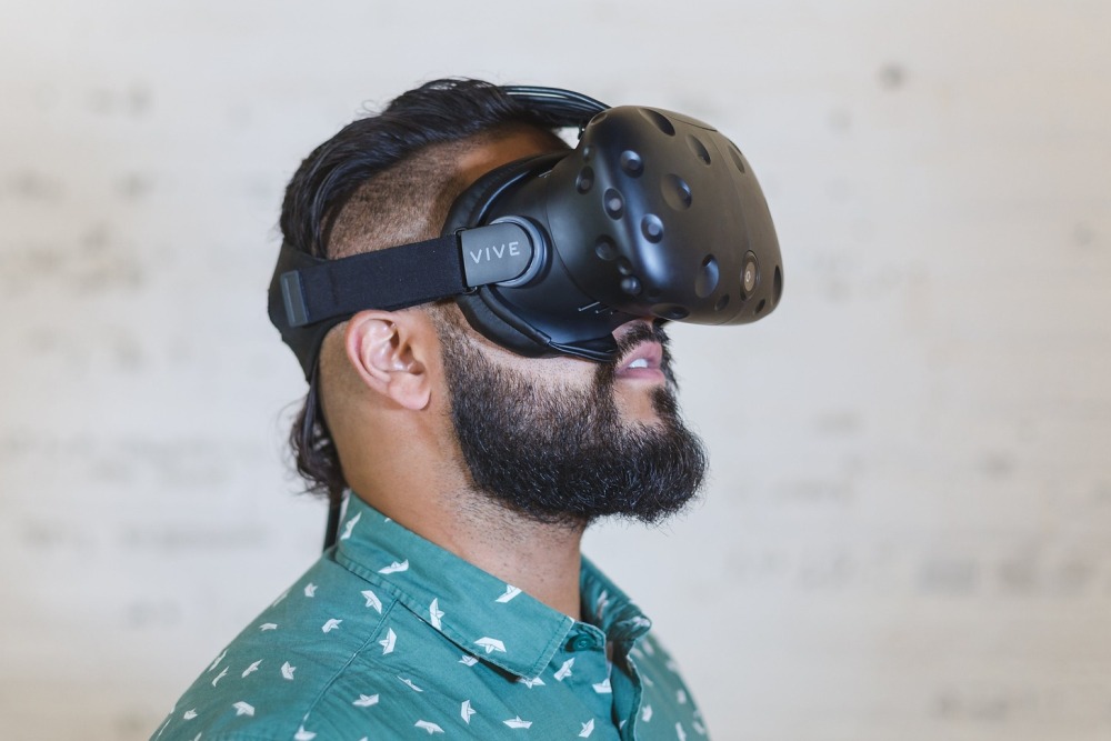 By providing an immersive viewing experience for technicians, VR can provide a real-time look at the entire system. Using Virtual Reality in Air Conditioning