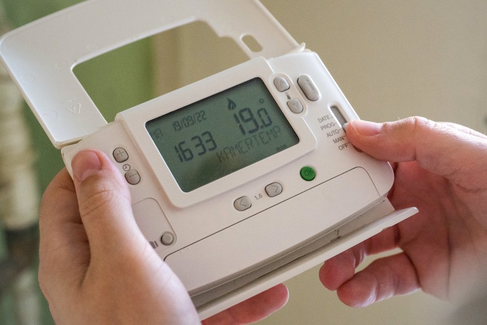 Upgrading your house's heating system can be a difficult decision, especially with so many options available today. 3 Smart Heating Systems for Your House