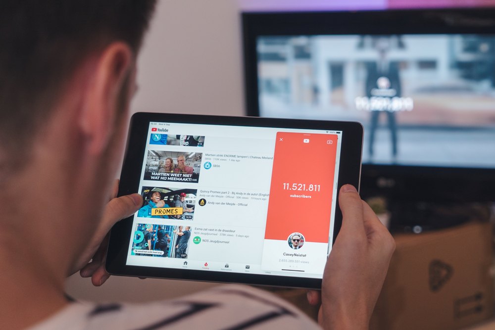 YouTube promotion can be an indispensable tool for music artists seeking to expand their reach and make a lasting impact in the industry. Maximizing Reach as an Artist Within the Music Industry