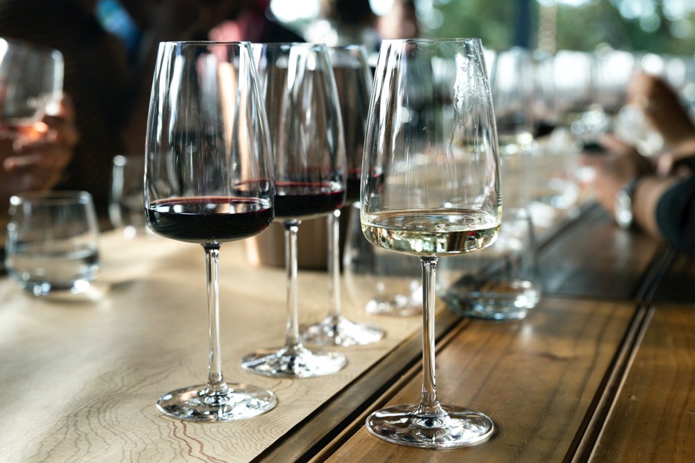 Graced with numerous picturesque wineries in close proximity, this region has become a haven for wine enthusiasts. Unforgettable Wine Tasting in North Fork, Long Island
