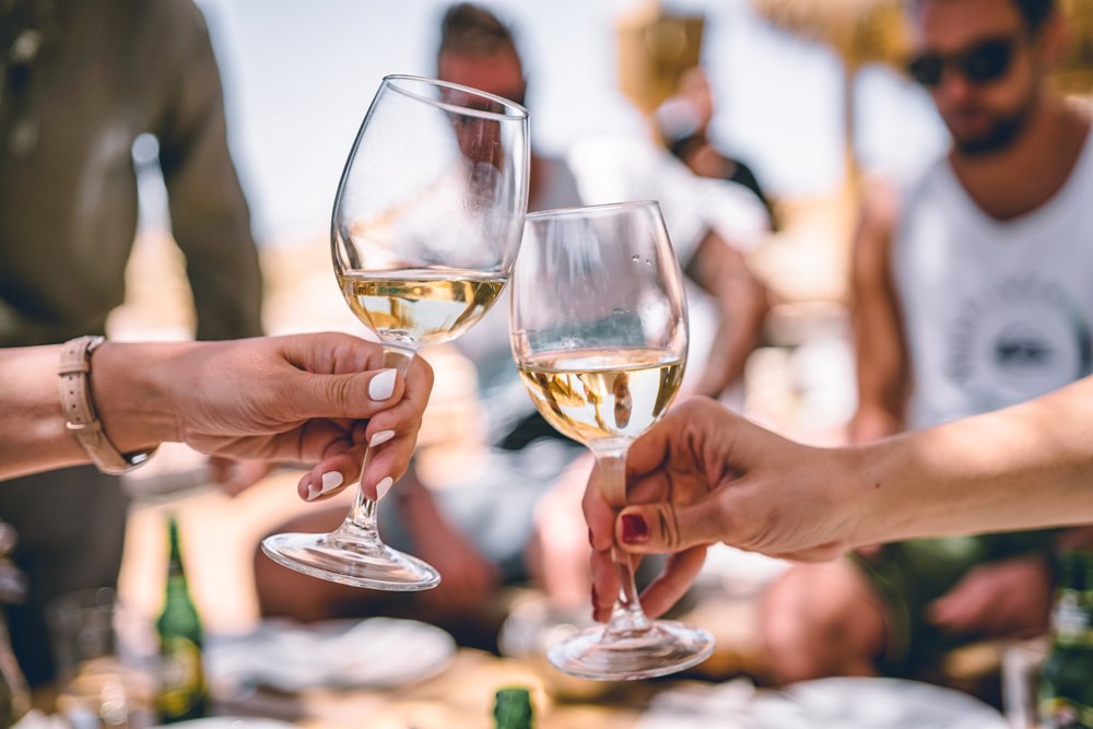 From gaining access to exclusive tastings to having insider knowledge, a guide can ensure your tour is unforgettable from start to finish. 7 Benefits of Booking a Guided Wine Tourism Experience