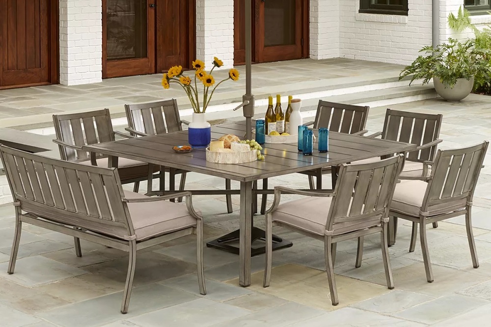 Whether you're looking to host gatherings or enjoy peaceful solitude, crafting an ideal outdoor oasis requires thoughtful design. 7 Essential Components for Creating an Outdoor Living Space