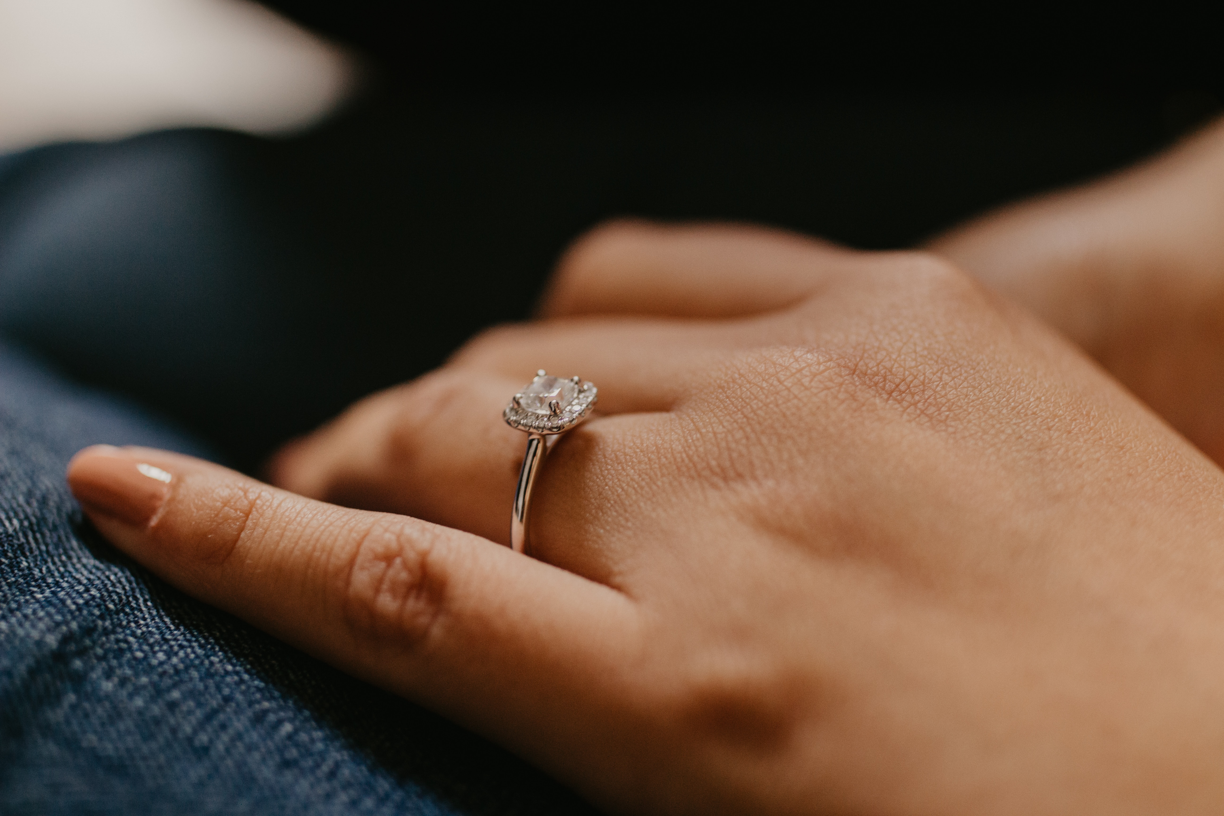 Every diamond cut has its own unique charm with an array of sparkling options at your fingertips. Choosing the Perfect Diamond Engagement Ring Cut