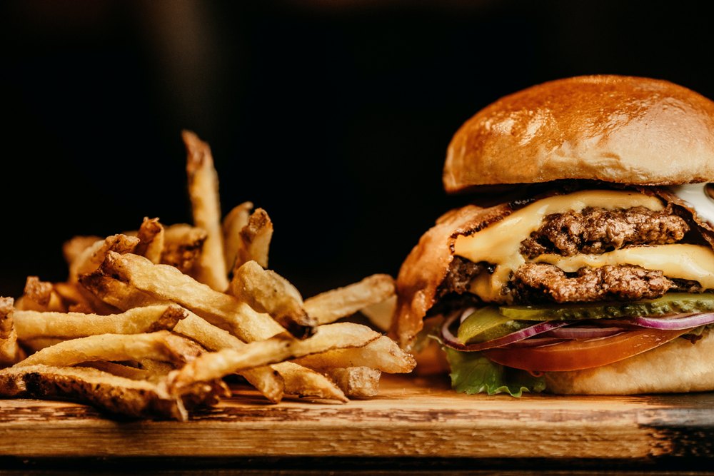 America doesn't disappoint gastronomically and offers some constant preferences that have remained a favorite for many generations. Popular Favorite Foods That Americans Prefer