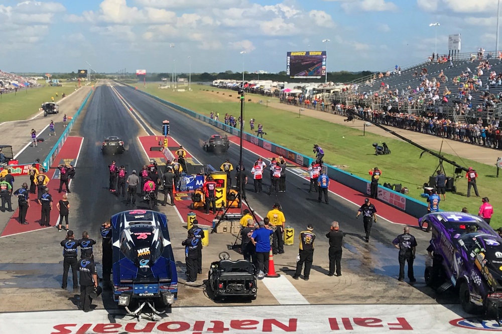 Texas Motorplex Quickest And Fastest Drag Racing In Texas Tickets Parking Nationals Fast Friday Ennis Texas Usa