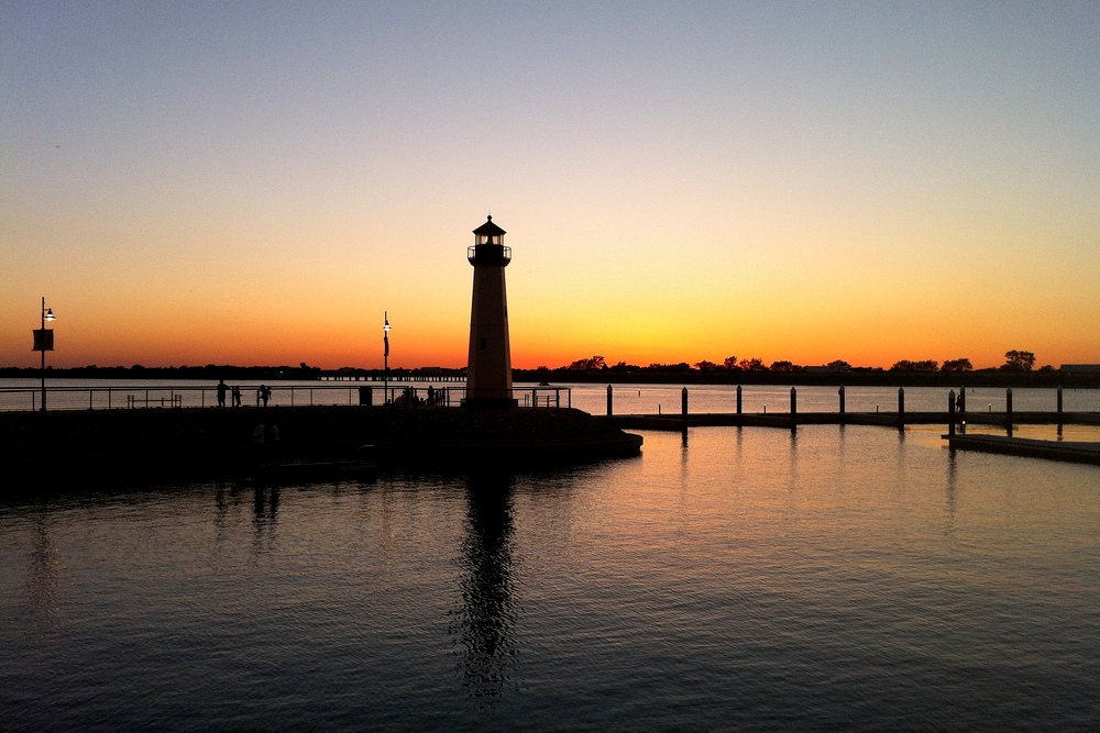 Widely recognized as one of the greatest live music cities in Texas, Rockwall has been named the Free Live Music Capital of North Texas. Concert by the Lake Series Returns to The Harbor in Rockwall