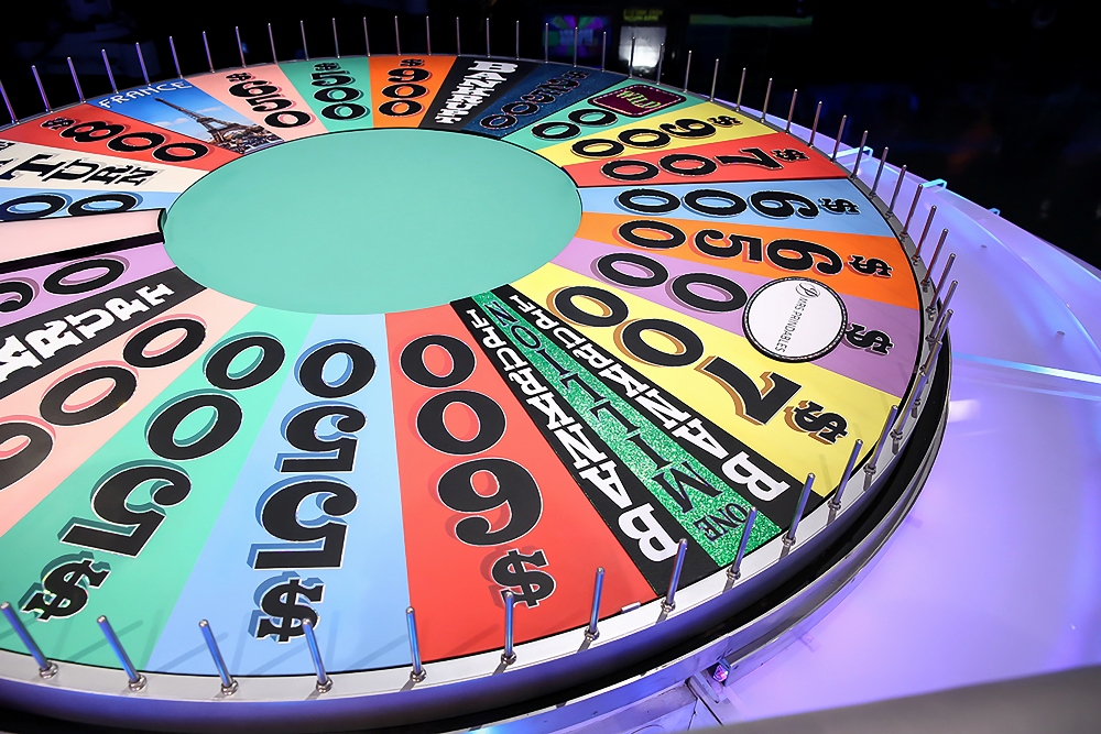 The LIVE stage version of the top-rated TV game show opens in Vegas for an extended run before embarking on a 60-city U.S. tour. Wheel of Fortune LIVE! Kicking Off 2025 U.S. Tour at Paris Las Vegas