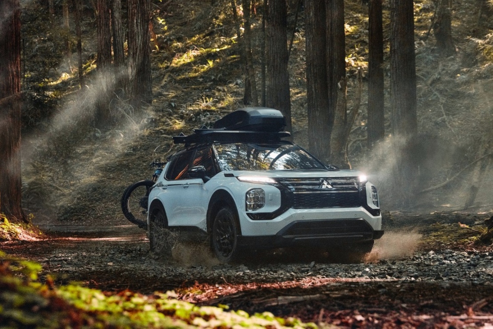This rugged new compact SUV adds off-road styling, 18-inch wheels, black trim, all-weather mats, and Thule gear for outdoor-ready versatility. Mitsubishi Motors Debuts 2025 Outlander Trail Editi