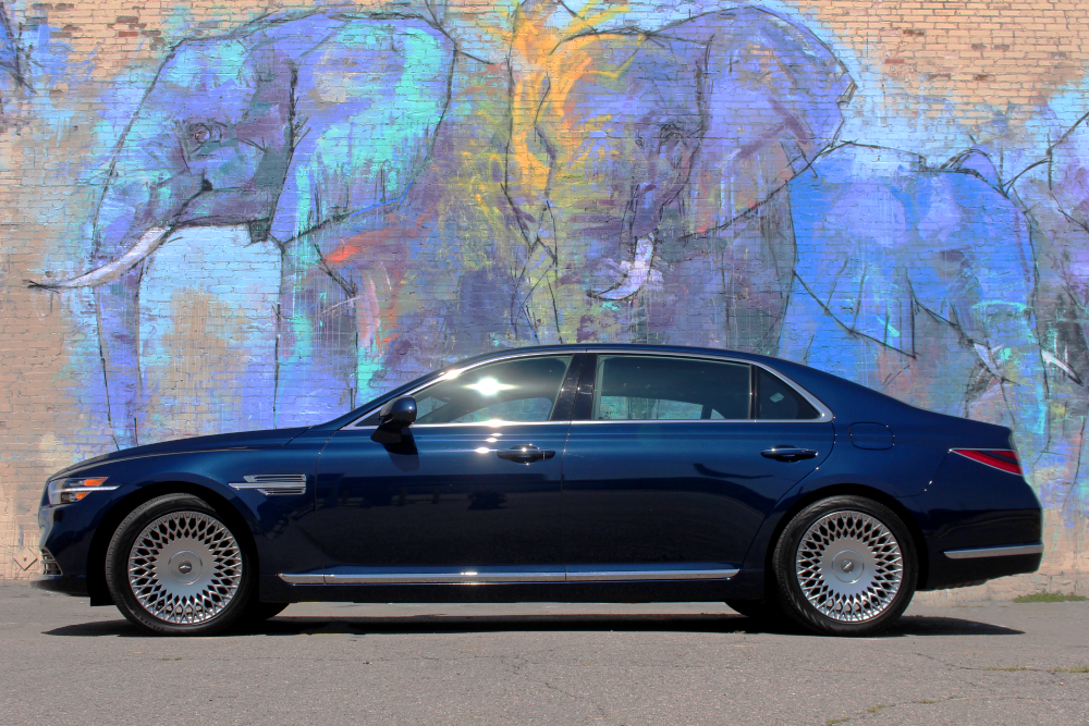 Changes to the interior and exterior enhance the flagship sedan and introduce the next evolution of signature design language. The Newly-Redesigned 2020 Genesis G90 is a Work of Art
