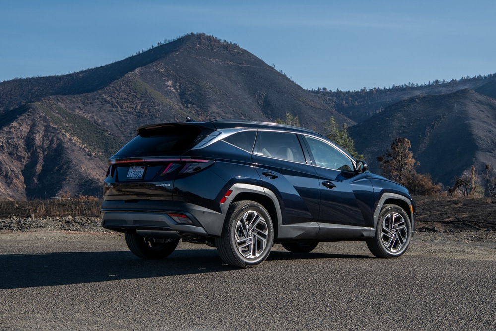 The thoroughly refreshed compact SUV features comprehensive changes and sharpened styling of Hyundai's best-selling vehicle. 2025 Hyundai Tucson Complements Family-Friendly Outdoor Adventures