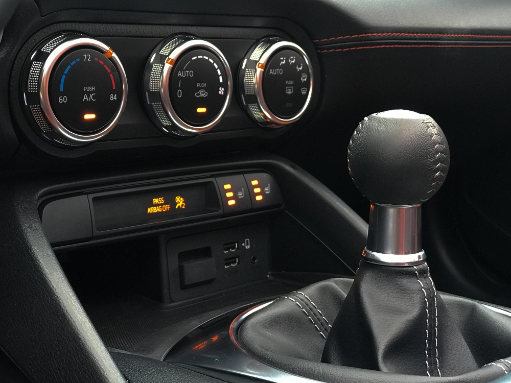Take care to remember these five simple tasks, 'cuz a warm comfy ride is certainly not too much to ask. 5 Things to Do Before Viewing Holiday Lights in the Mazda MX-5 Miata