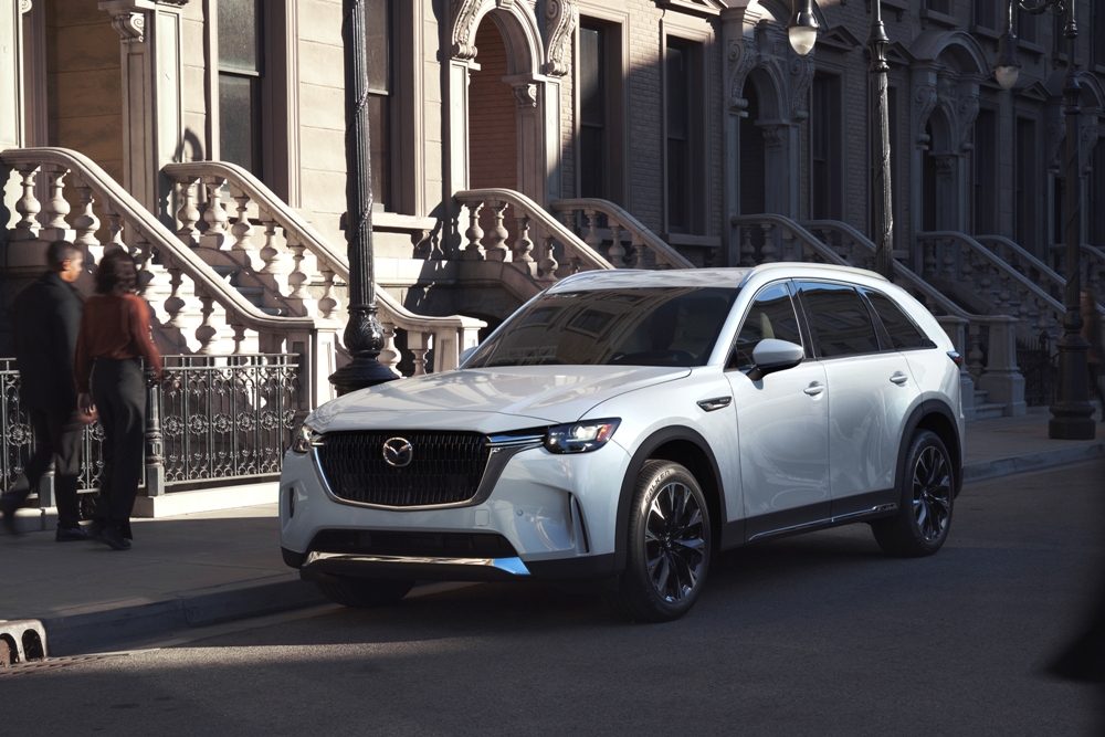 Color psychology plays a significant role in purchasing decisions by influencing buyers' perceptions and emotional responses to vehicles. What the Color of Your Mazda CX-90 Says About You