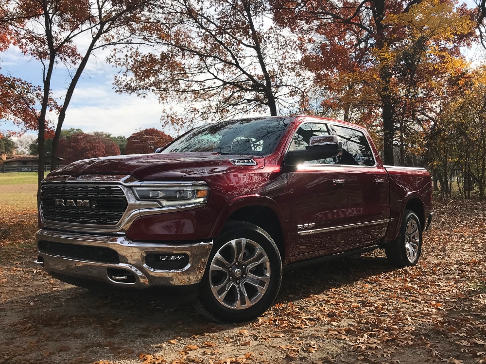 The brand commemorates a decade of luxury pickup truck leadership and raises a benchmark for upscale pickup trucks. Review: 2022 RAM 1500 Limited Crew Cab 4x4