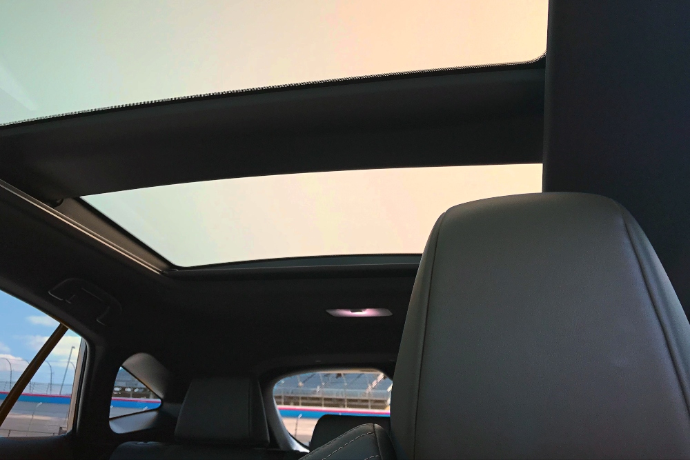 Now making its debut, the all-new Venza midsize crossover features brand-first available electrochromic glass technology. Review: 2021 Toyota Venza Limited