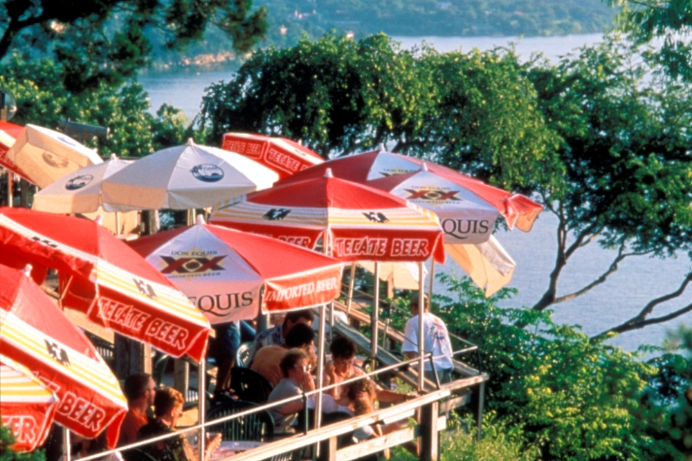 Located on a cliff 450 feet above Lake Travis, The OASIS has earned a reputation as the Sunset Capital of Texas and as the largest outdoor restaurant in Texas. The OASIS