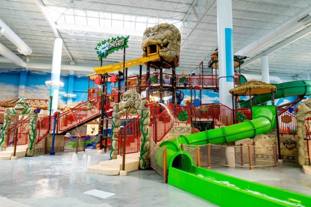 The authentically African resort brings 1,000 new jobs and 1.5 million square feet of space to play to Round Rock, Texas. Kalahari Resorts and Conventions Opens America's Largest Indoor Waterpark Resort